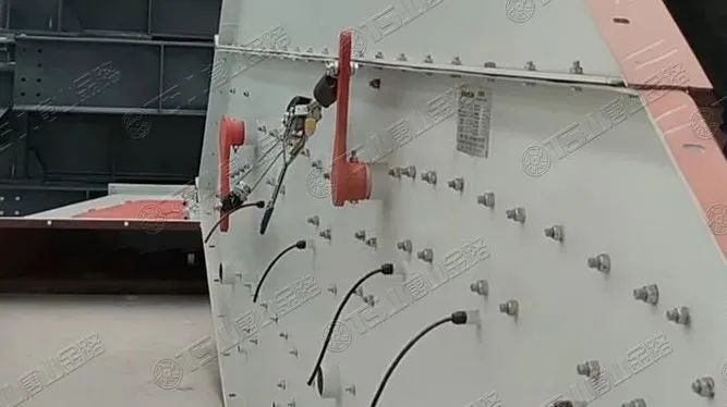 640 640